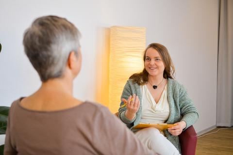  Psychologische Yogatherapie: Erfahrungsbericht aus dem Praxisalltag - Online Workshop