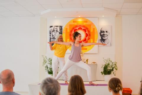 Yogalehrer Ausbildung Intensivkurs Woche 1